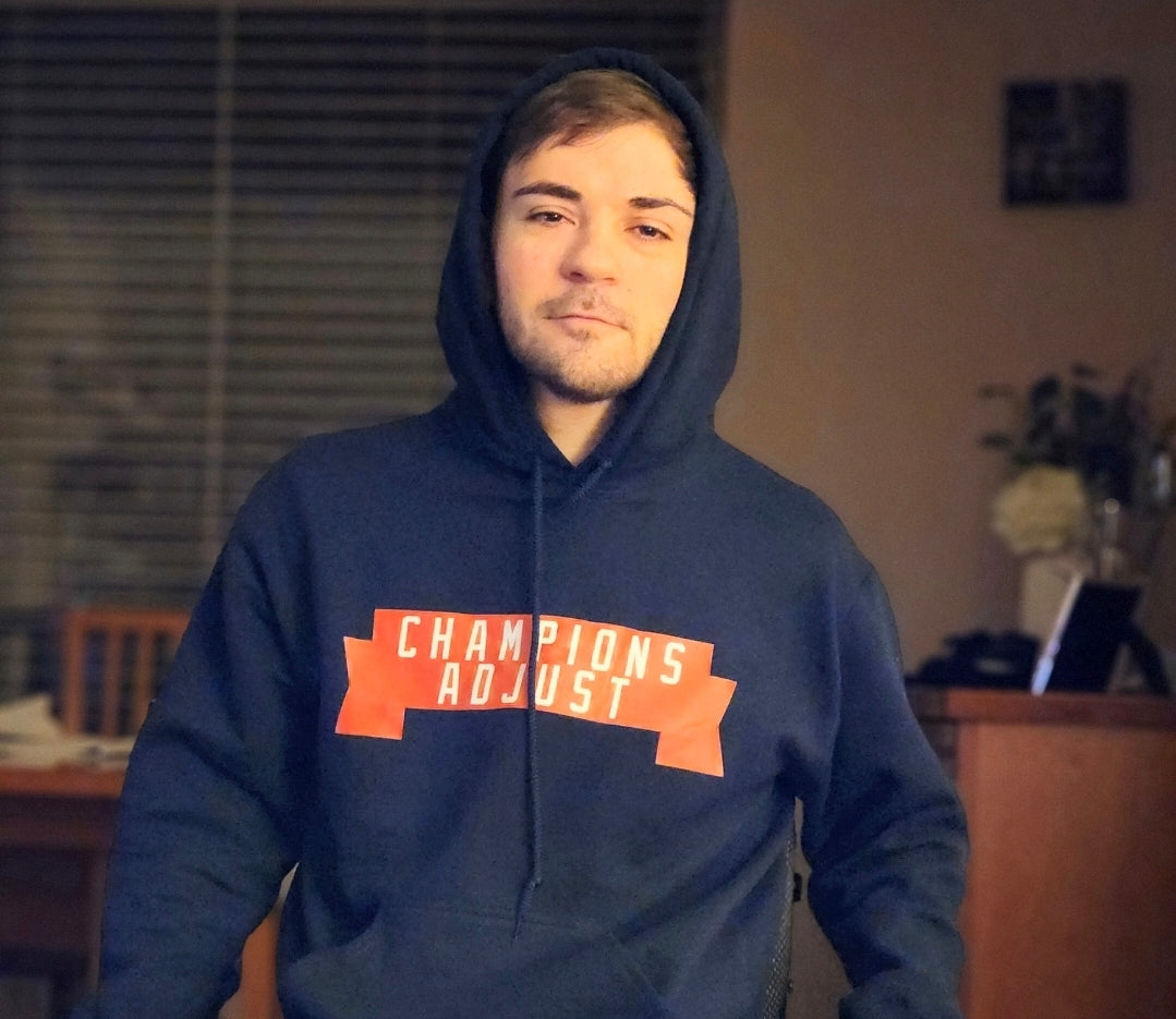 HOODIES & CREWNECKS